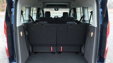 ford grand tourneo connect boot