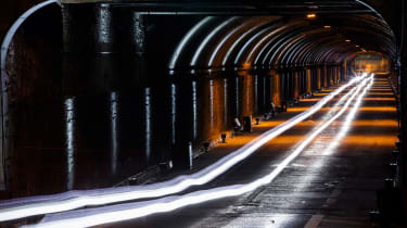 Jaguar F-Type SVR Tunnel Run - lights