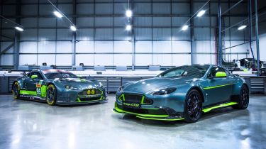 Aston Martin Vantage GT8 - twin front