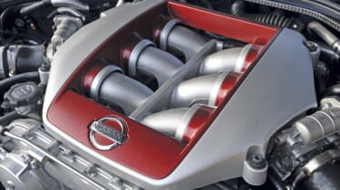 Nissan GT-R 2011 V6 engine