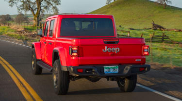 Jeep Gladiator - rear