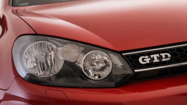 Volkswagen Golf Mk6 (used) - front light detail