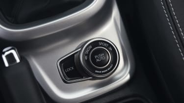 Suzuki Vitara - buttons