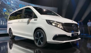 Mercedes EQV - front