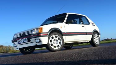 Peugeot 205 GTI - front static