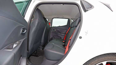 Renault Clio RS 220 Trophy - rear seats