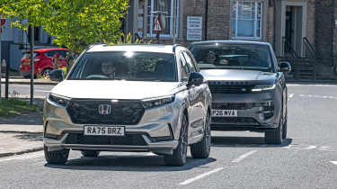 Range Rover and Honda - front dynamic