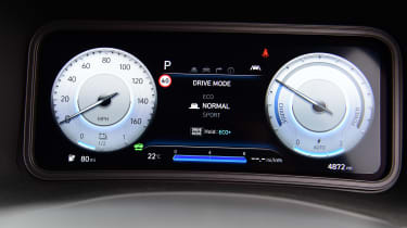 Hyundai Kona Electric - dashboard screen