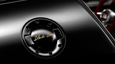 Bugatti-Veyron-Black-Bess-Grand-Sport-Vitesse-petrol-cap