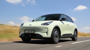 New Geely EX2 - front tracking