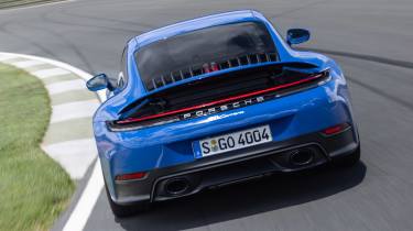 Porsche 911 Carrera - full rear