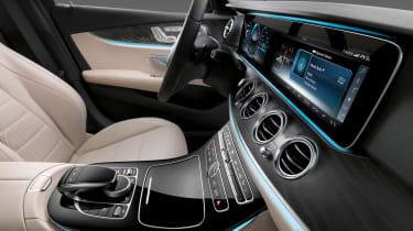 Mercedes E-Class interior side cream/black