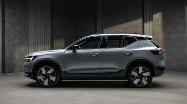 Volvo EX40 facelift - side