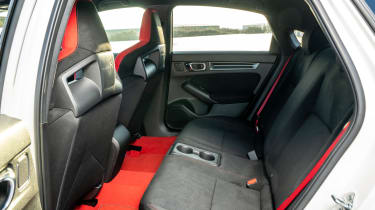 Honda Civic Type R FL5 - rear seats