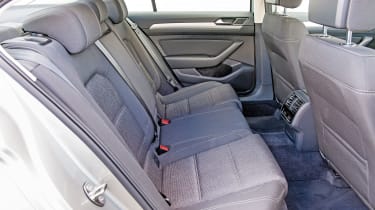 VW Passat - rear seats
