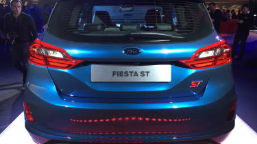 New 2018 Ford Fiesta ST hot hatch revealed - pictures 