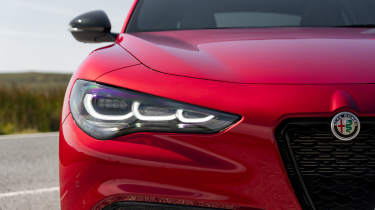 Alfa Romeo Stelvio - headlight