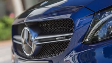 Mercedes-AMG C 63 S Coupe grille