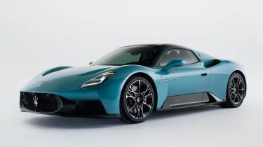 Maserati MCPura Cielo - front studio