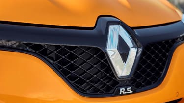 Renault Megane R.S. - grille