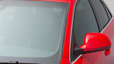 Used Audi Q3 - windscreen