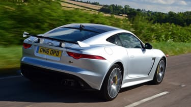 Jaguar F-Type SVR - rear tracking