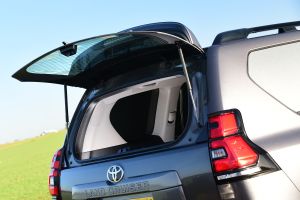 Toyota Land Cruiser Utility Commercial - rear window