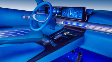 Hyundai FE Fuel Cell Concept - interior