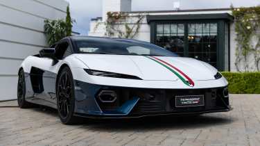 New Lamborghini Temerario Tricolore - front 3/4 house