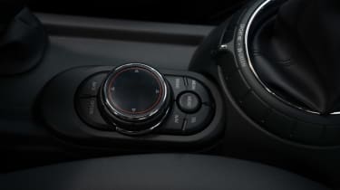 MINI Hatchback dial