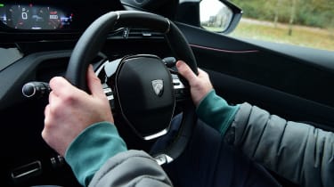 Peugeot 408 long termer - final report steering wheel