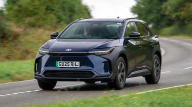 Toyota bZ4X – front cornering