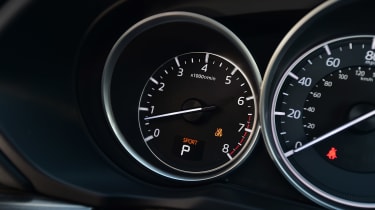Mazda CX-5 - dials
