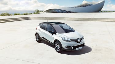 Renault Captur Iconic Nav front header