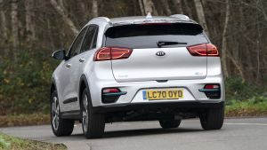 Kia e-Niro Mid Range - rear cornering