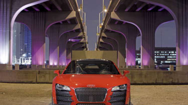 R8 front