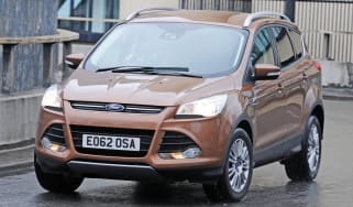 Ford Kuga 2.0 TDCi front cornering