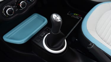 Renault Twingo The Colour Run - gearlever