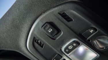 Citroen DS3 Cabrio roof button