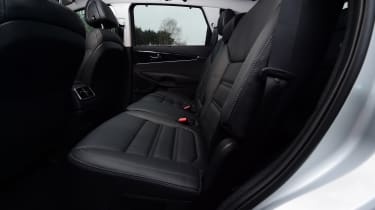 Kia Sorento - rear seats