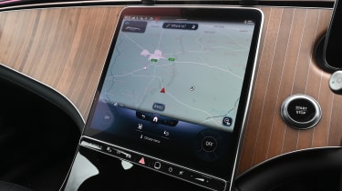 Mercedes EQE - infotainment screen (navigation screen)