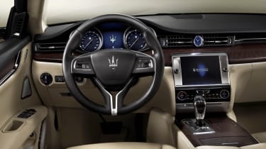 Maserati Quattroporte interior