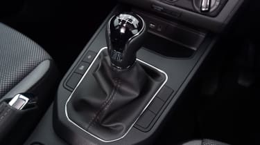 SEAT Ibiza - gear lever