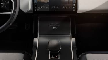 Range Rover Velar Belgravia - centre console