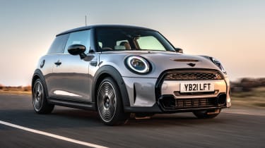 MINI Cooper Mk3 - front tracking