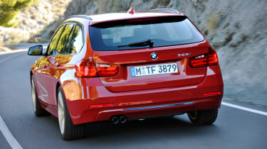 BMW 3 Series Touring rear tracking
