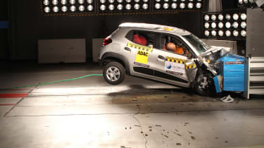 Renault KWID II crash test