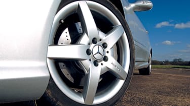 Mercedes CLK 320 CDI Sport wheel