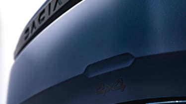 Dacia Striker - 4x4