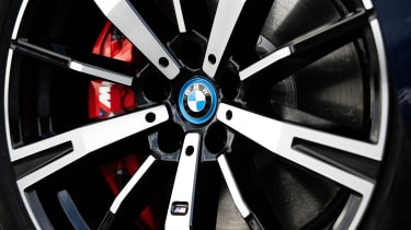 BMW i5 eDrive40 M Sport - wheel